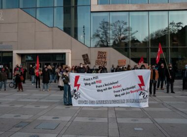 Kundgebung – Solidarität mit den kämpfenden Frauen in Polen (2)